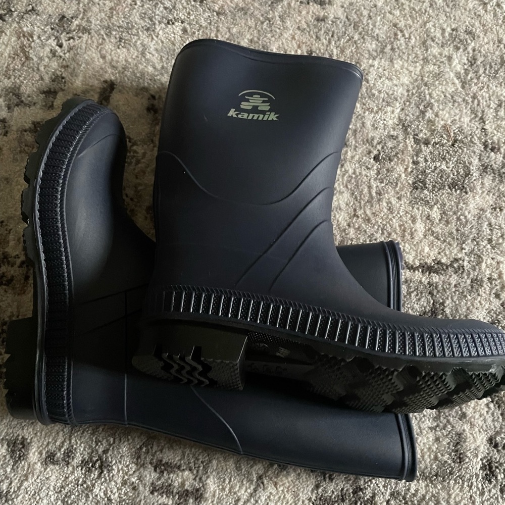 Kamik Rain Boots, Youth Size 3, Unisex
